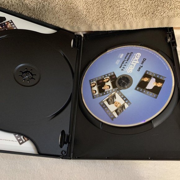 Extras: The Complete First & Second Season (DVD) Pre-owned - Picture 8 of 8